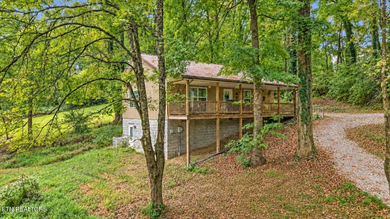 134 Mckinney Rd, Harriman, TN 37748