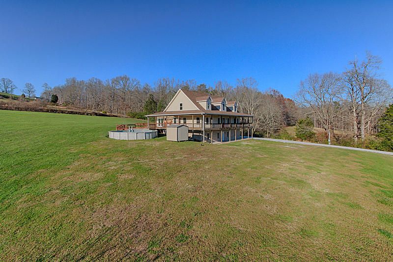 134 Peach Orchard Rd, Clinton, TN 37716