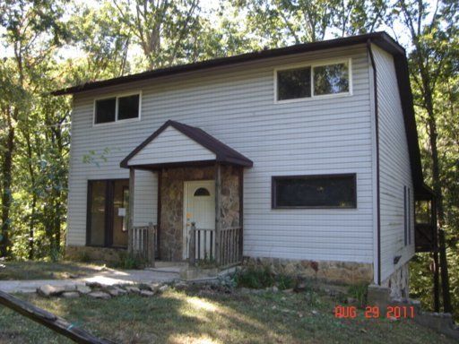 134 Robbins St, Harriman, TN 37748
