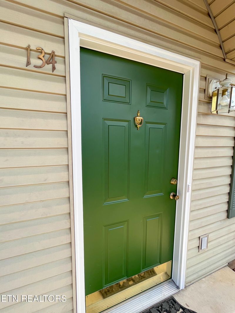134 Templeton Rd, Knoxville, TN 37918