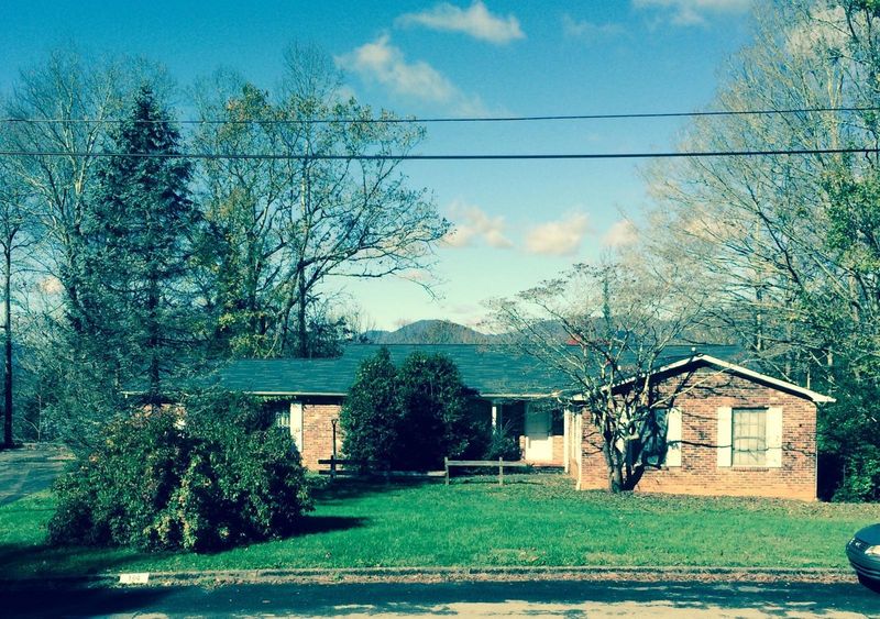 134 Westlook Cir, Oak Ridge, TN 37830