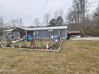 1340 Dry Fork Valley Rd, Ten Mile, TN 37880