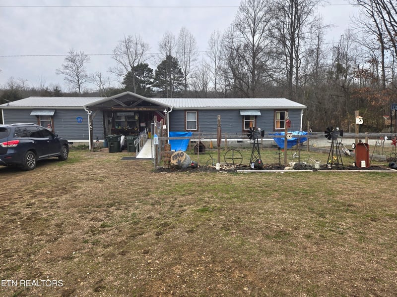 1340 Dry Fork Valley Rd, Ten Mile, TN 37880