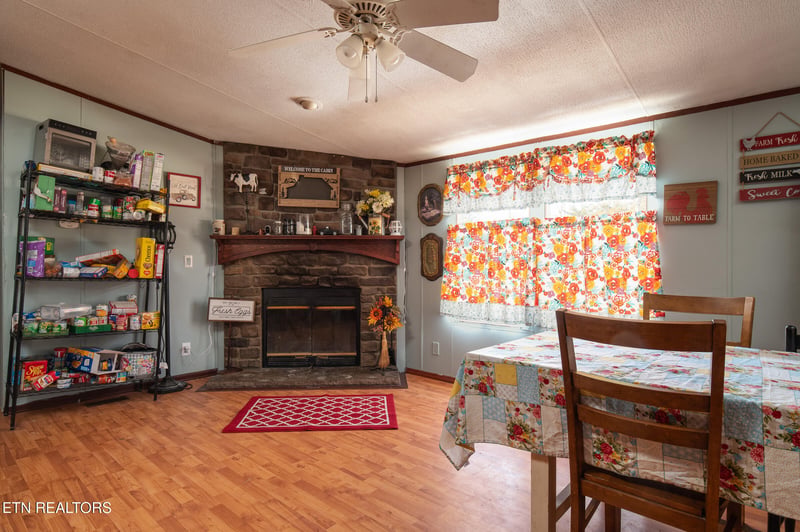 1340 Dry Fork Valley Rd, Ten Mile, TN 37880