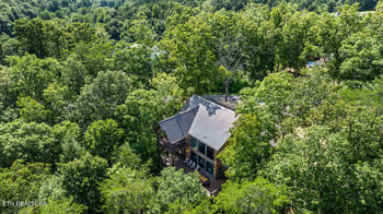 1340 Mountain Ash Way, Sevierville, TN 37876