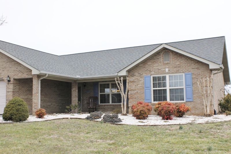 1341 Misty Mead Dr, Sevierville, TN 37876