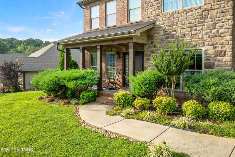 1343 Conner Ln, Lenoir City, TN 37772