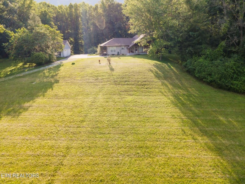 1343 Mountain View Rd, Rockwood, TN 37854