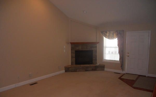 135 Apple Tree Ln, Loudon, TN 37774