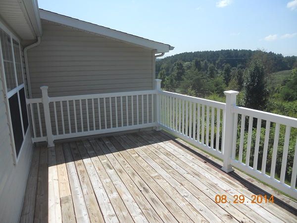 135 Apple Tree Ln, Loudon, TN 37774