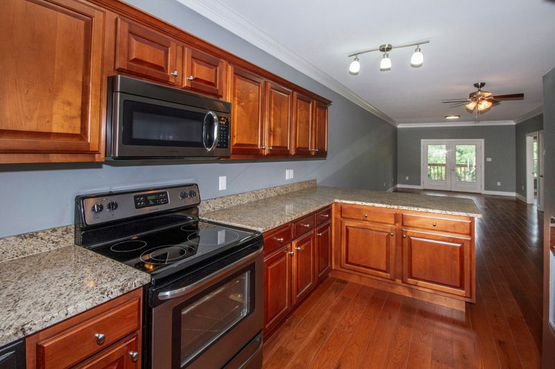 135 Arsenault, Kingston, TN 37763