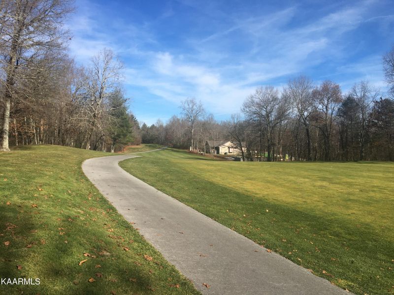 135 Broadstone Dr, Fairfield Glade, TN 38558