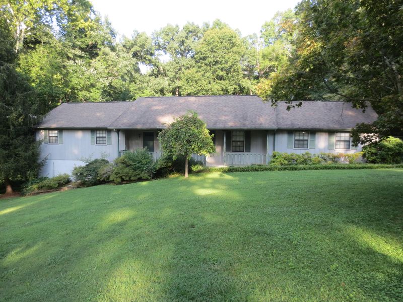 135 Co Rd 574, Englewood, TN 37329