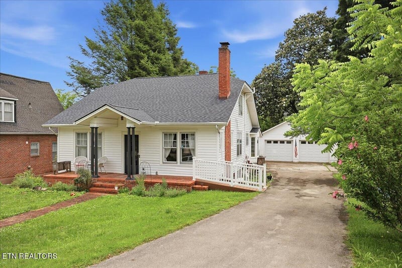 135 E Old Andrew Johnson Hwy, Jefferson City, TN 37760