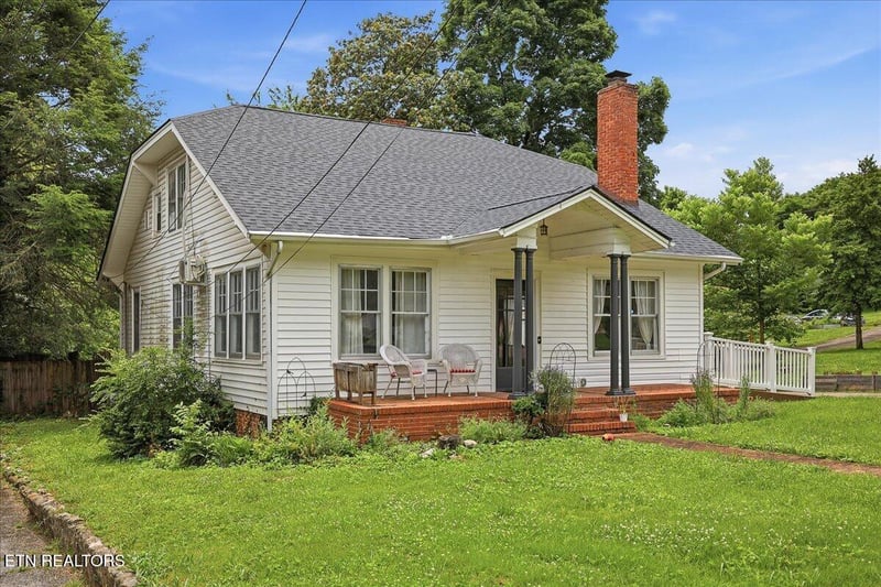135 E Old Andrew Johnson Hwy, Jefferson City, TN 37760