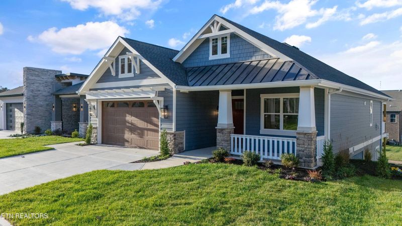 135 E Westcott Overlook, Oak Ridge, TN 37830