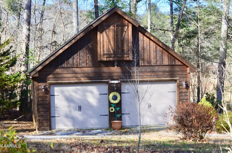 135 Lakeside Tc, Townsend, TN 37882