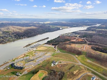 135 Magnolia Hill, Loudon, TN 37774