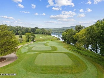 135 Magnolia Hill, Loudon, TN 37774
