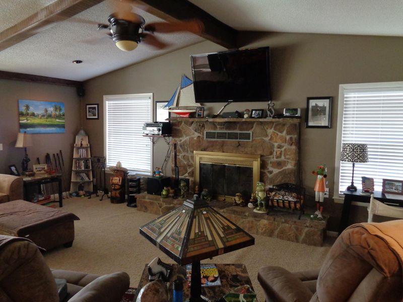 135 Meadowview Dr, Fairfield Glade, TN 38558