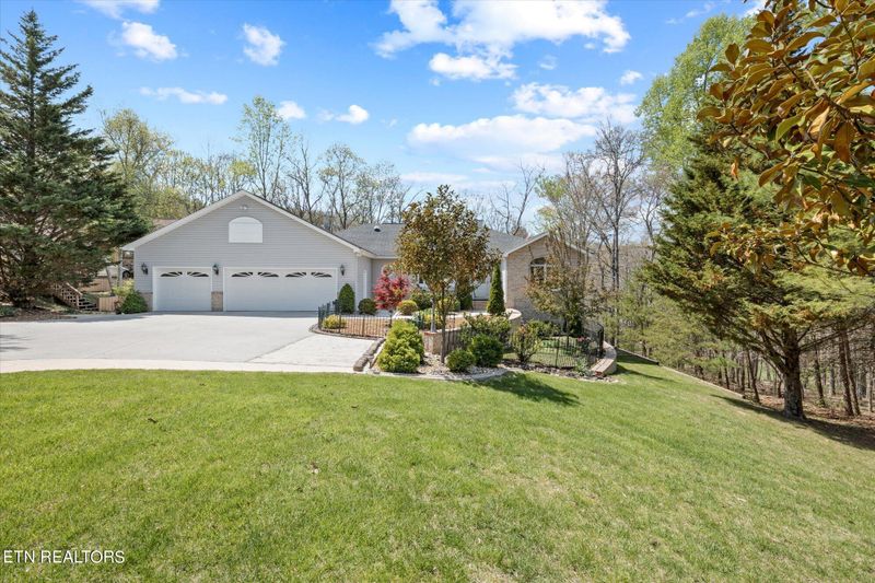 135 Pineridge Loop, Crossville, TN 38558