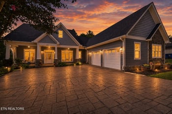 135 W Northberry St, Oak Ridge, TN 37830