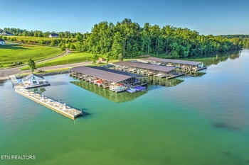 135 W Northberry St, Oak Ridge, TN 37830