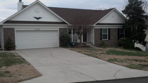 1352 Wenlock, Knoxville, TN 37922