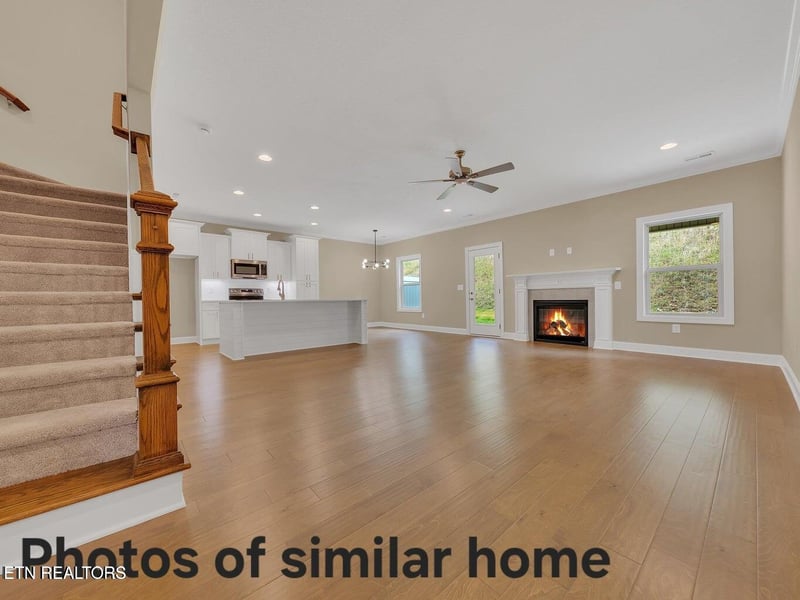 1354 Kenzi Rose Ln, Knoxville, TN 37918