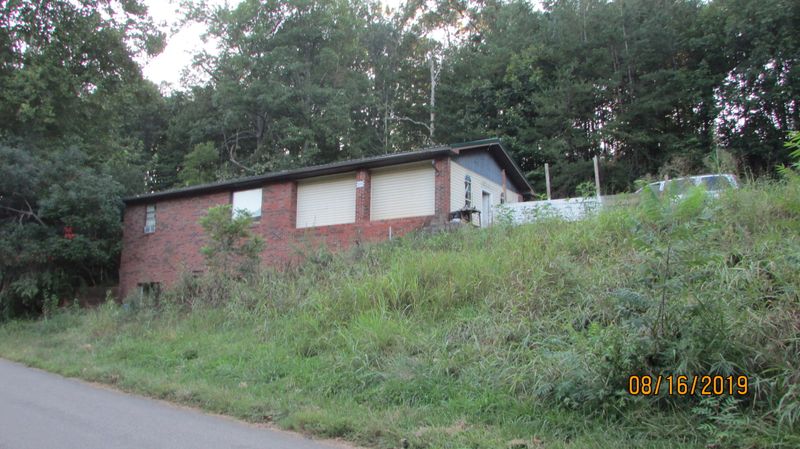 1355 Belltown Rd, Tellico Plains, TN 37385