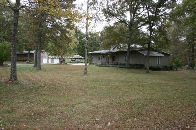 1356 Peavine Firetower Rd, Crossville, TN 38571