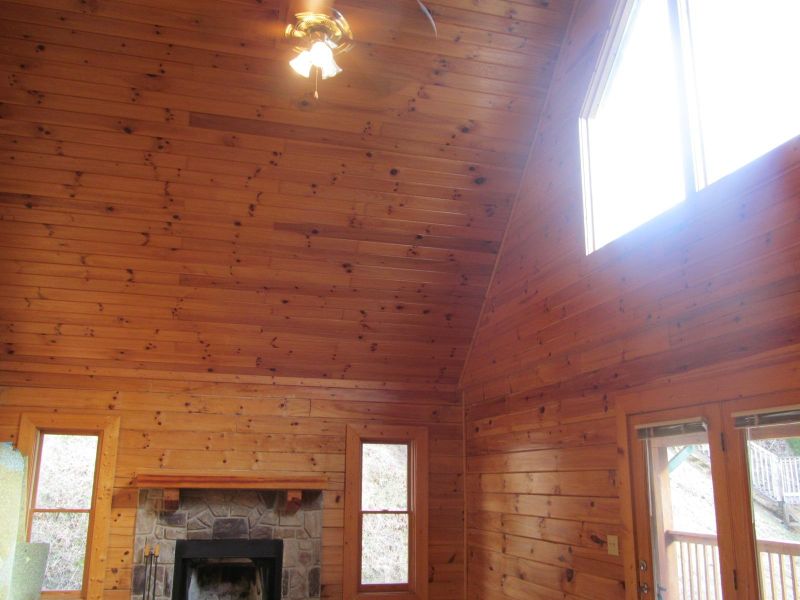 1358 Wedge Tailed Ln, Sevierville, TN 37876