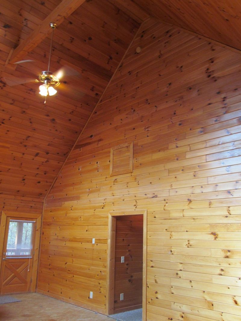 1358 Wedge Tailed Ln, Sevierville, TN 37876