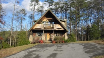 1358 Zachary Thomas Ln, Pigeon Forge, TN 37876
