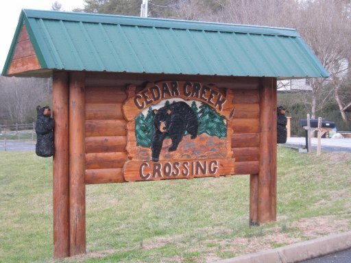 1358 Zachary Thomas Ln, Pigeon Forge, TN 37876