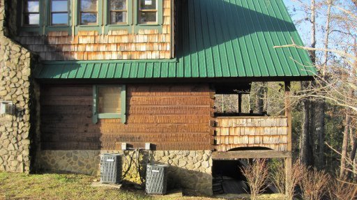 1358 Zachary Thomas Ln, Pigeon Forge, TN 37876