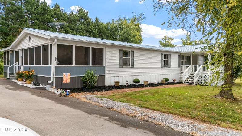 136 Camp Davidson Rd, Vonore, TN 37885