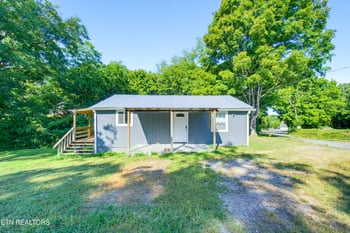 136 County Road 909, Etowah, TN 37331