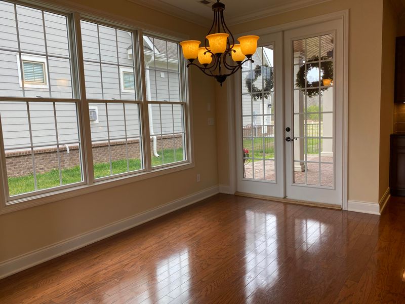136 E Groves Park Blvd, Oak Ridge, TN 37830