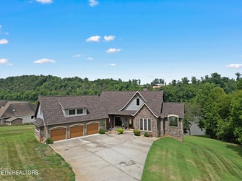 136 Marble View Dr, Kingston, TN 37763