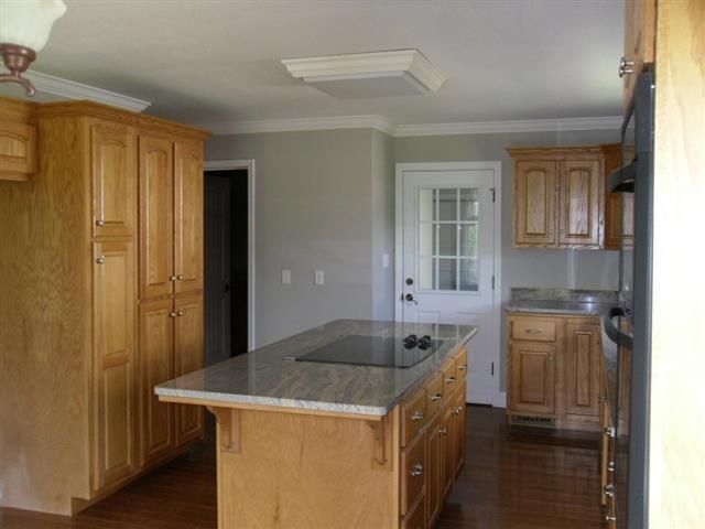 136 Nunyu Tr, Vonore, TN 37885