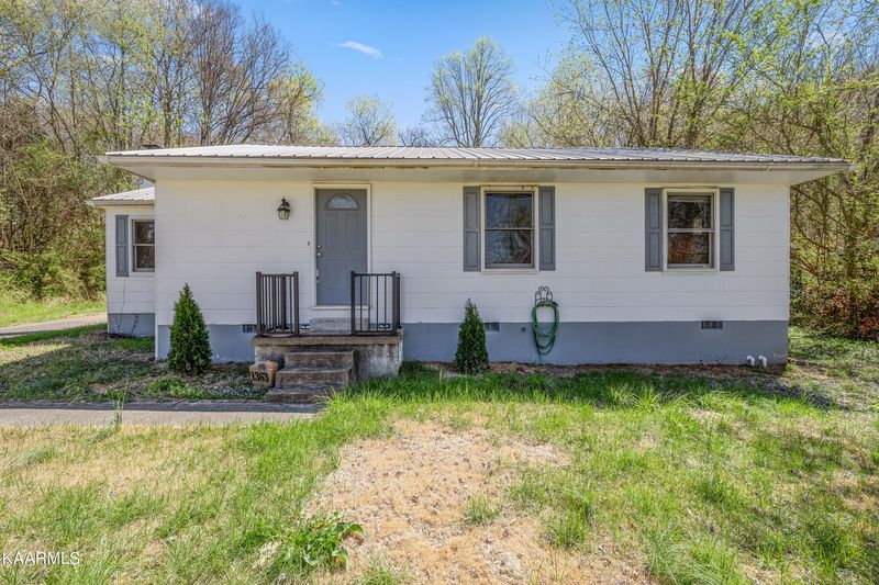 1363 Byrd Cir, Kingston, TN 37763