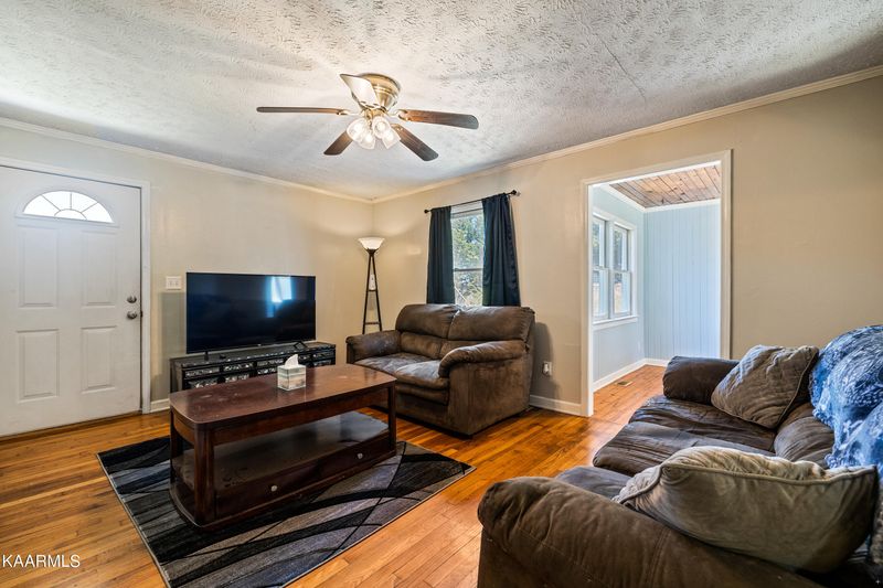 1363 Byrd Cir, Kingston, TN 37763