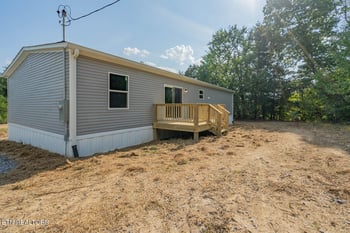 1369 Coal Hill Rd, Harriman, TN 37748