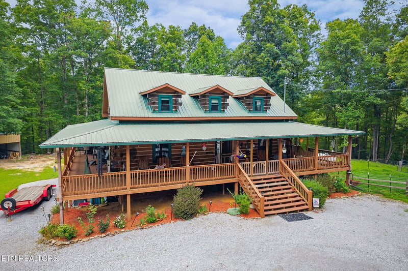 137 Allen Way, Crossville, TN 38572