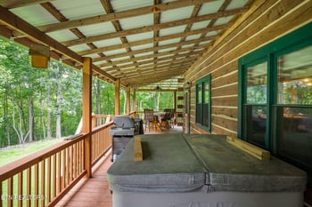 137 Allens Way, Crossville, TN 38572