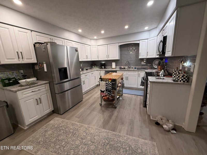 137 Chahyga Way, Loudon, TN 37774