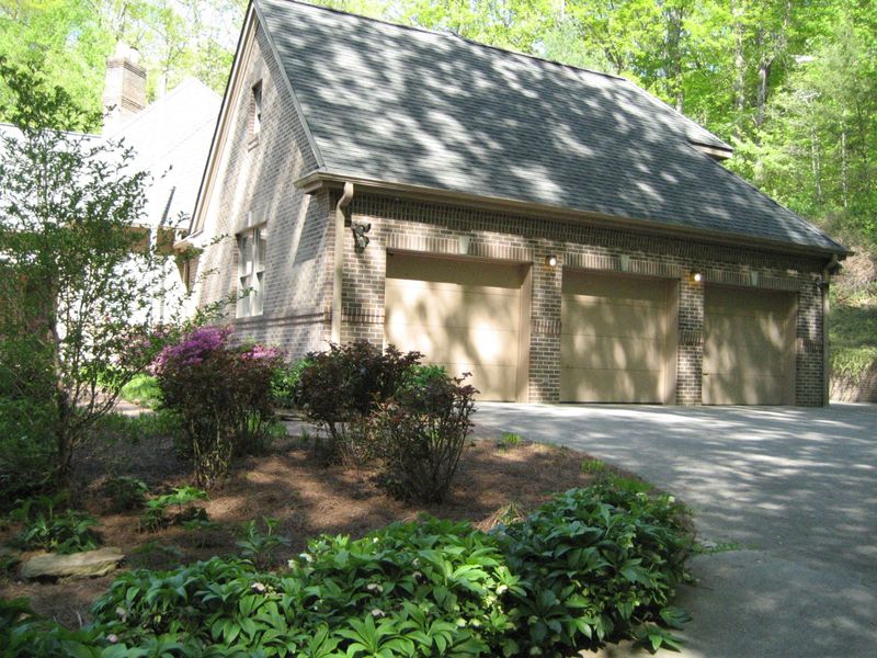 137 Danbury Dr, Oak Ridge, TN 37830