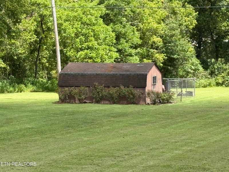 137 Dogtown Rd, Ten Mile, TN 37880