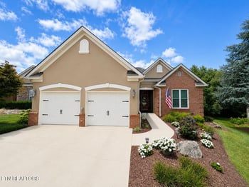 137 Heron Ct, Vonore, TN 37885